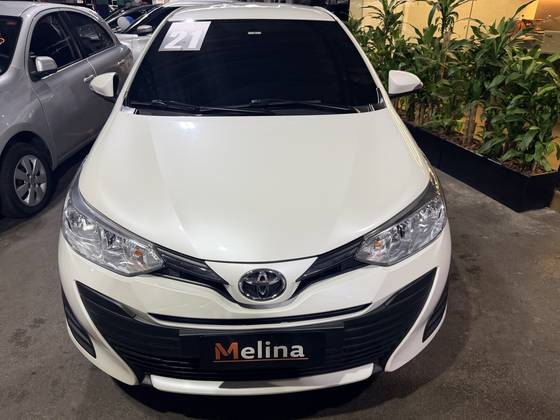 TOYOTA YARIS 1.5 16V FLEX SEDAN XL PLUS CONNECT MULTIDRIVE TOYOTA YARIS 1.5 16V FLEX SEDAN XL PLUS CONNECT MULTIDRIVE
